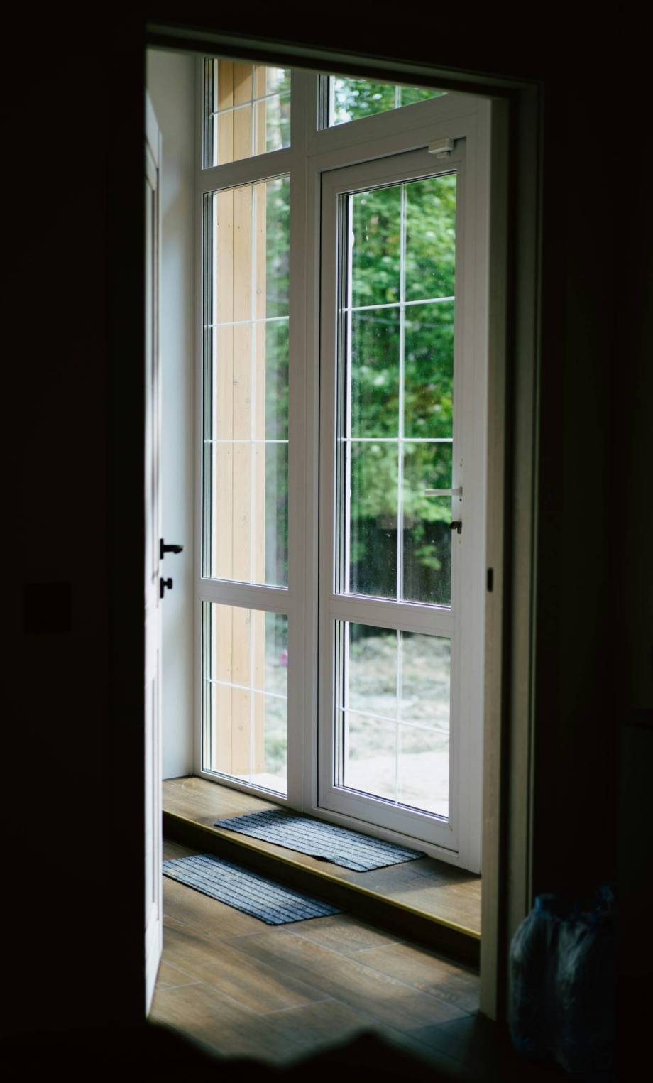 andrey-k-E5M1CaOGVXo-unsplash